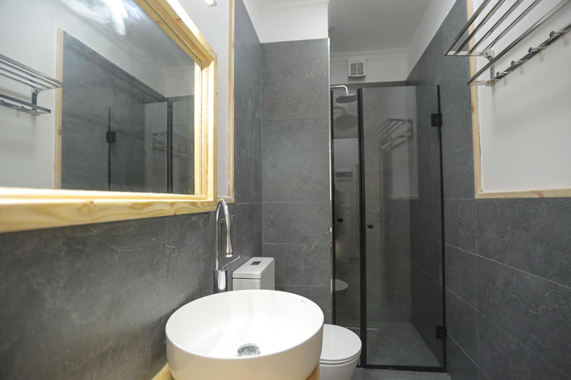 Nidum Harmony Bed and Breakfast Tirana Exteriör bild